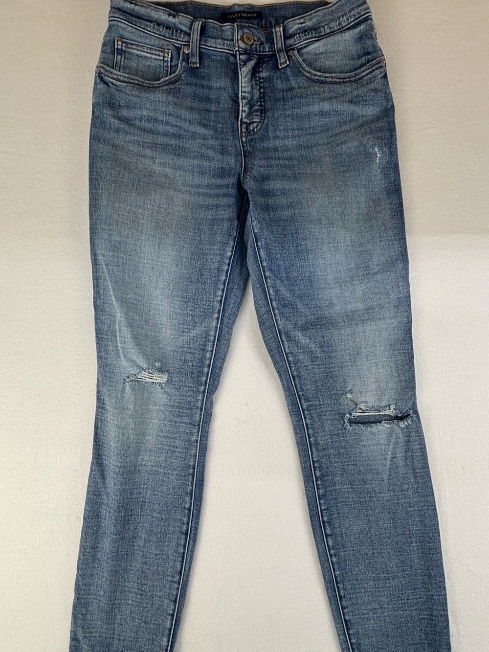 Lucky Brand Women's Medium Blue Distressed Skinny Jeans